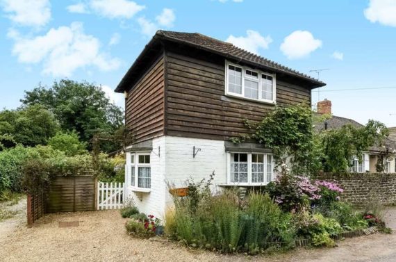 1 Bedroom Detached